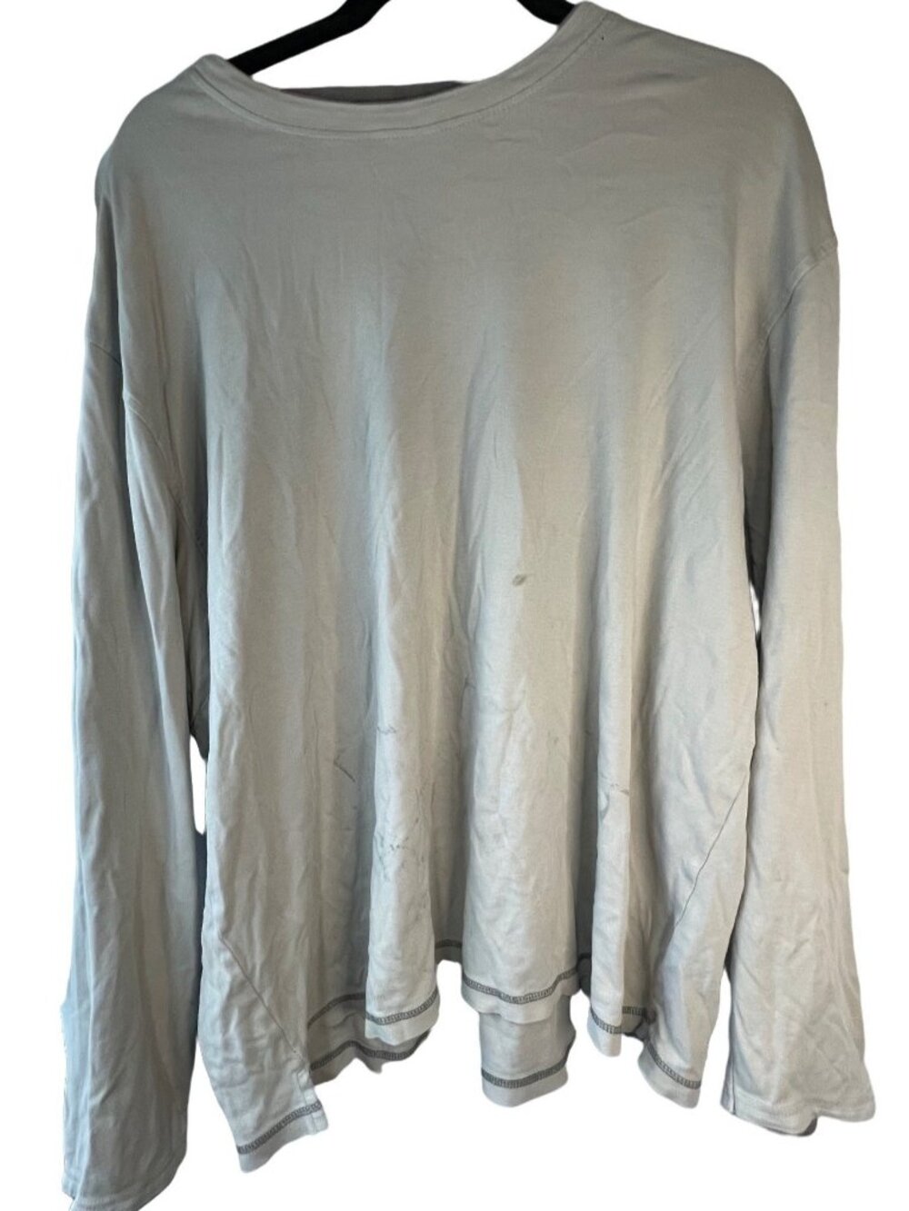 Van Heusen t-shirt gray green long sleeve size xl chest 50" length 27" READ